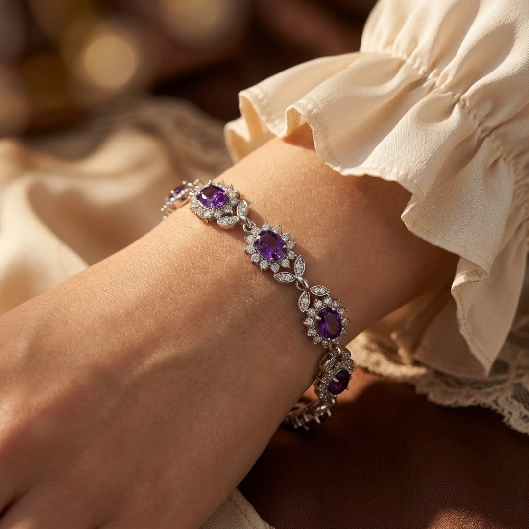 Silbernes Blumenarmband mit Amethyst