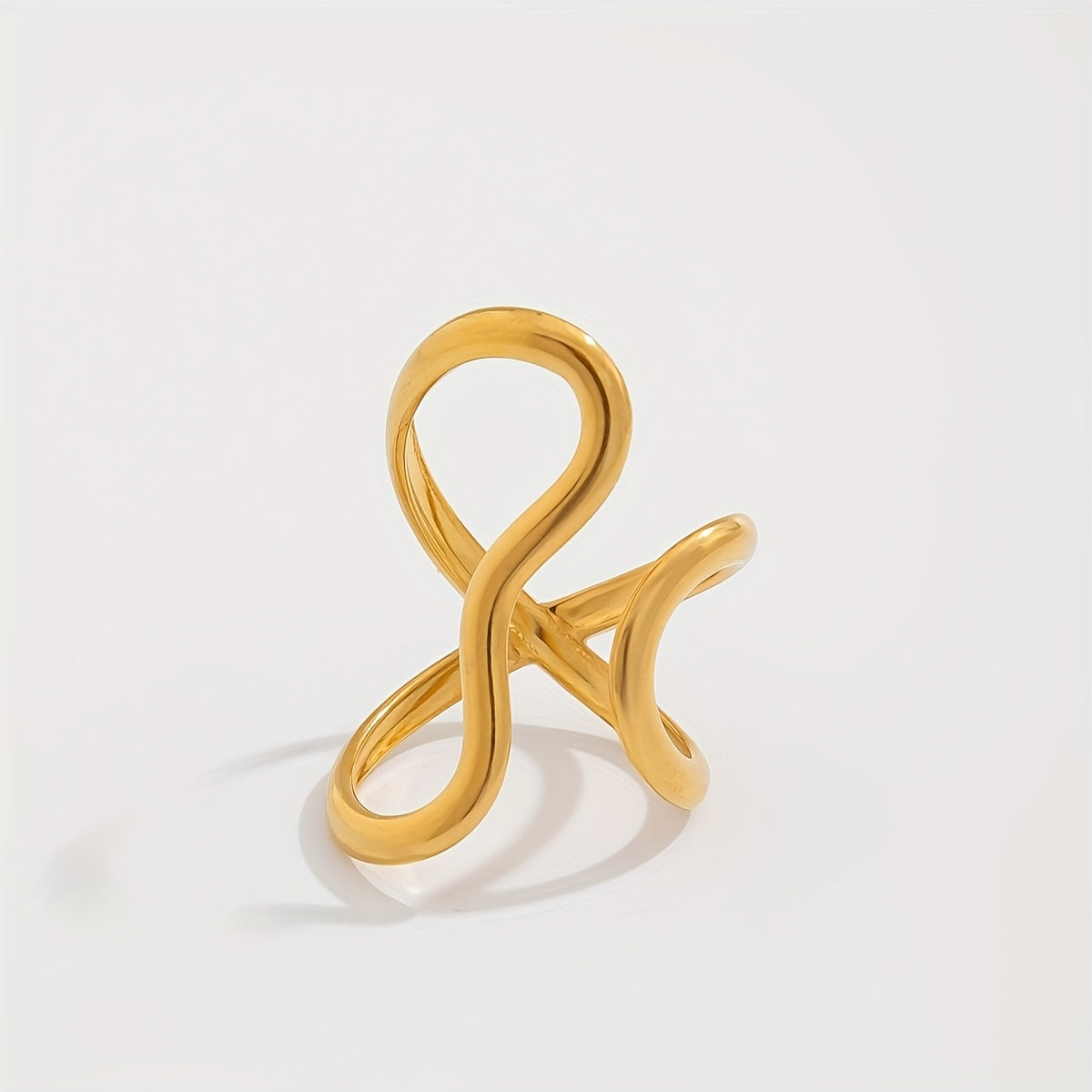 Eleganter asymmetrischer Wellenring