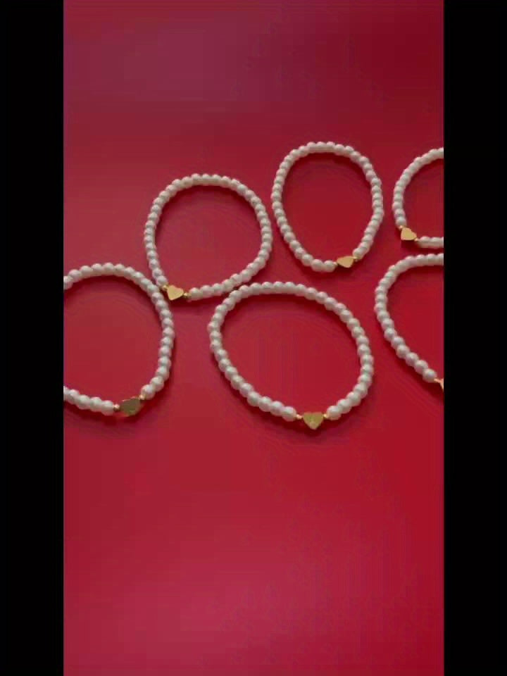 Elegantes Armband mit Initiale A–Z und Herz