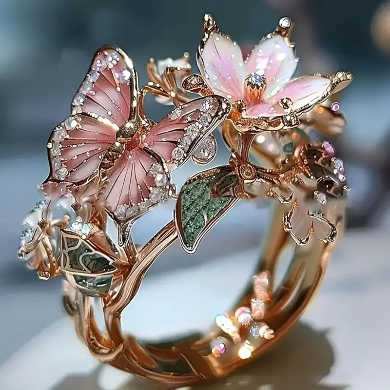 Leuchtender, von der Natur inspirierter Schmetterlingsring mit Zirkon