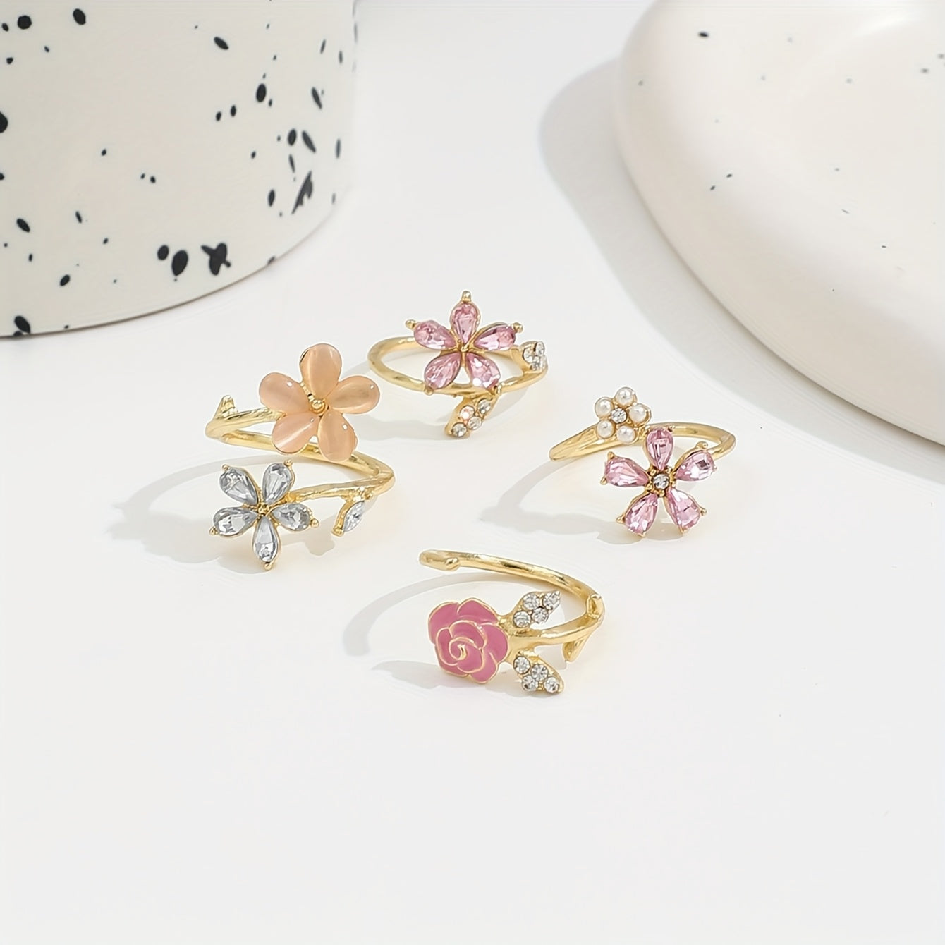 Ring-Set aus Legierung mit Strasssteinen und Perlen