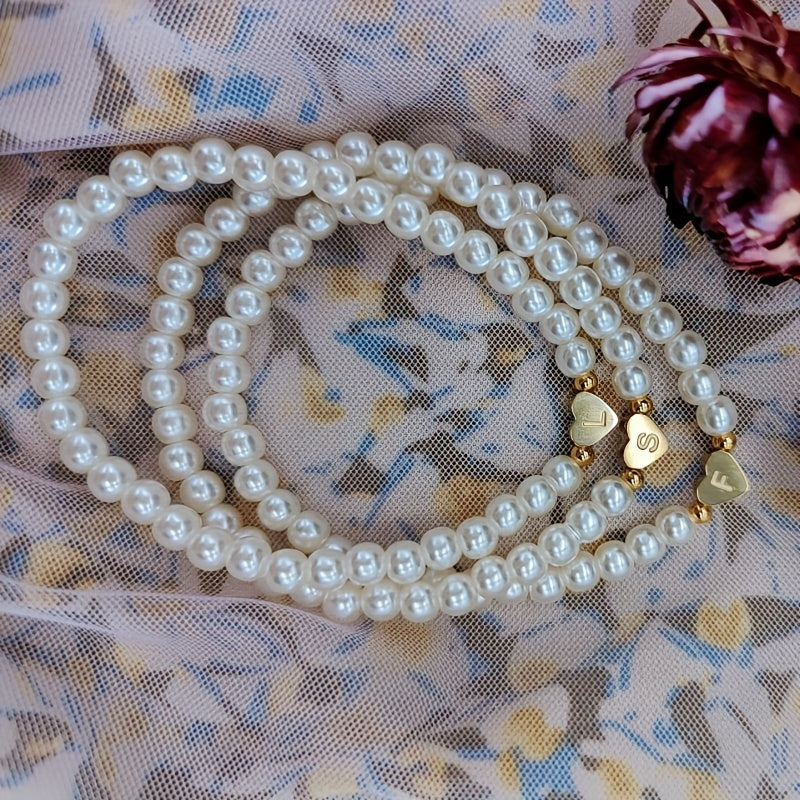 Elegantes Armband mit Initiale A–Z und Herz